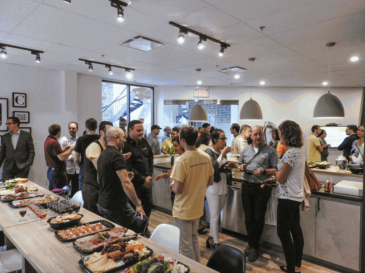 Les Numigiens fêtent le lancement de la compagnie chez Hedhofis  | Intégrateur Odoo ERP community Konvergo à Longueuil (Montréal-Québec-Canada)